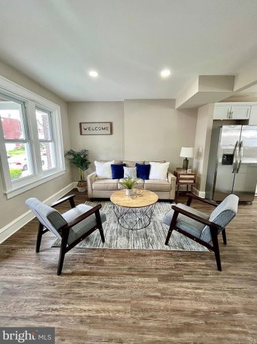 3115 Madison St, Wilmington, DE 19802-3007