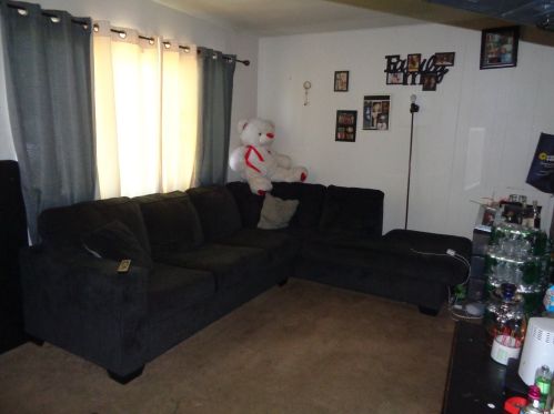 36 Willow St, Central Islip, NY 11722-3846