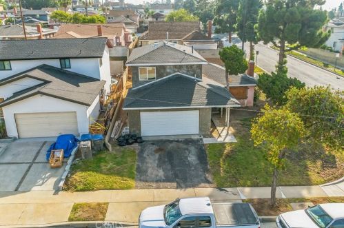 19112 Tajauta Ave, Long Beach, CA 90746-2743