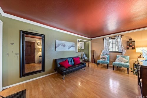 4307 Lugo Ave, Lynwood, CA 90262-3818