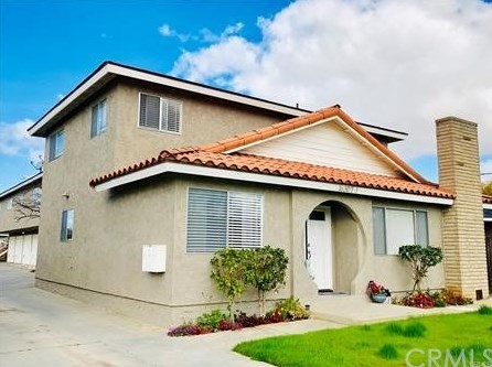 16307 Manhattan Pl, Gardena, CA 90247-4642