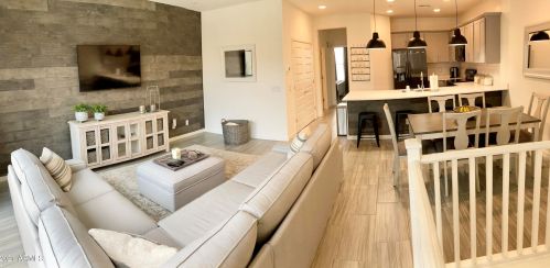 4065 Toledo St, Gilbert, AZ 85295
