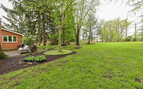 2567 Aldon Dr, Sewickley PA  15143-8612 exterior