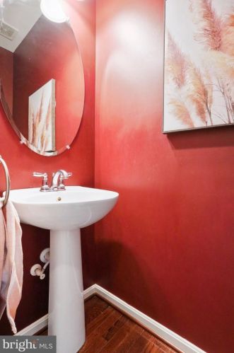 214 Union Ridge Dr, Charles Town WV  25414-4950 exterior