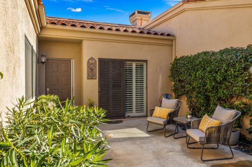 54720 Shoal Crk, La Quinta CA  92253-4782 exterior