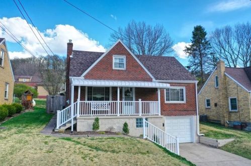 285 Edgewood Ave, Trafford, PA 15085-1551