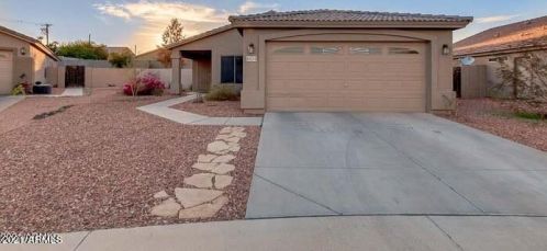 8434 20th Pl, Phoenix AZ  85042-8116 exterior