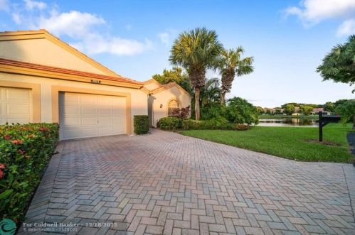 7671 Silver Lake Dr, Delray Beach, FL 33446-3335