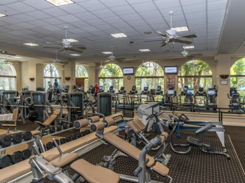 9022 Cascada Way, Naples FL  34114-6459 exterior