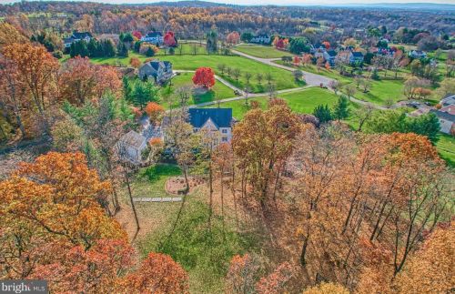 40280 Spectacular Bid Pl, Leesburg VA  20176-7173 exterior