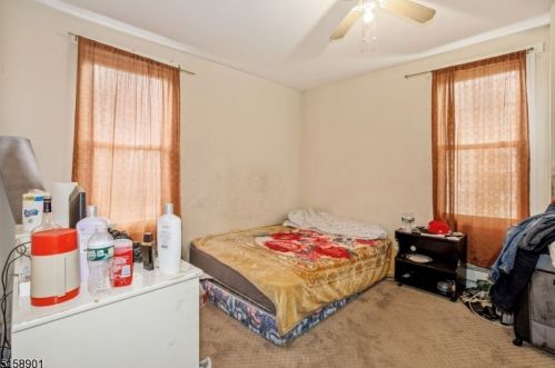 721 18 Ave, Irvington NJ 07111-3712 exterior