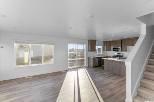 604 500, Smithfield, UT 84335-2517