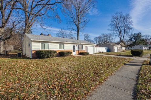 346 Imus Dr, Mishawaka, IN 46545-3327