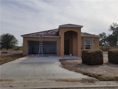 976 Hamilton St, Ave Maria, FL 34142-0027