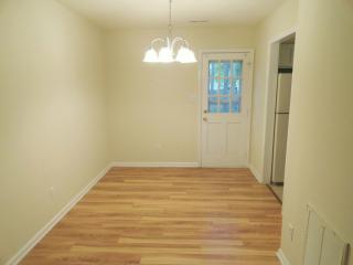 210 Gregory Dr, Cary NC  27513-4022 exterior