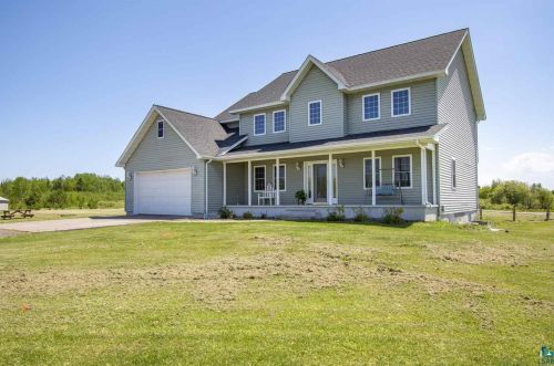 60 Himango Rd, Esko, MN 55733-9523
