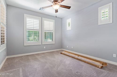 3683 Comstock Dr, Gilbert AZ 85296-1899 exterior