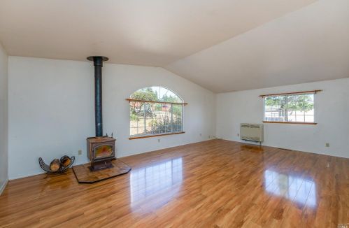 27841 Poppy Dr, Willits CA  95490-9060 exterior