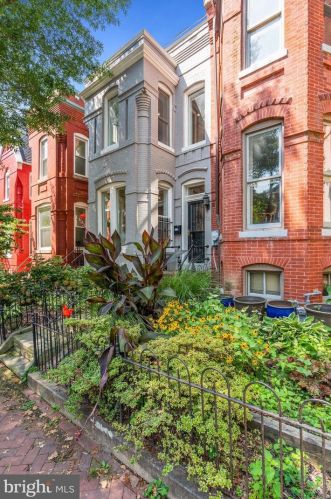 716 3rd St, Washington, DC 20001-2625