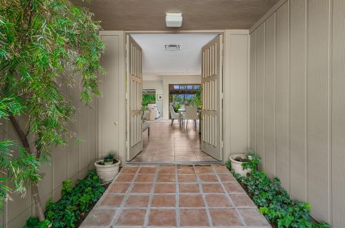 11 Stanford Dr, Rancho Mirage, CA 92270-3732