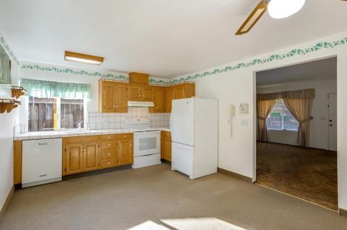 1822 Flickinger Ave, San Jose CA  95131-1920 exterior