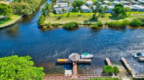 23271 Water Cir, Boca Raton FL  33486-8536 exterior