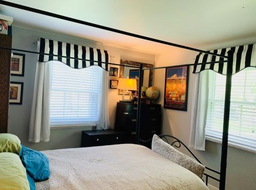 221 150, Valpo IN  46383-9559 exterior