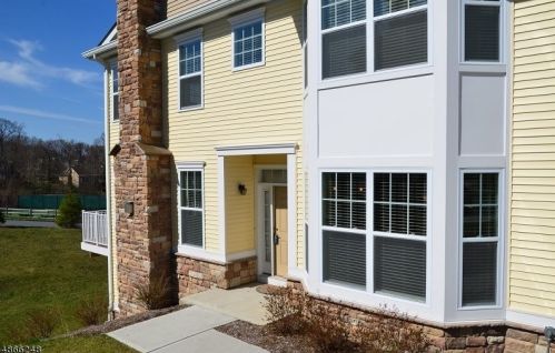 12 Alexanders Rd, Hackettstown, NJ 07840-3834