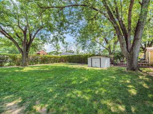 2673 Brunswick Dr, Darbydale OH  43123-2121 exterior