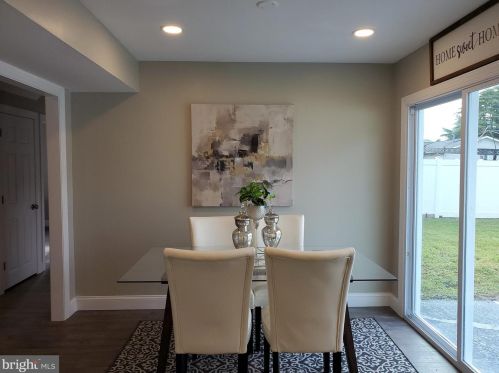 100 Echohill Ln, Willingboro NJ  08046-2206 exterior