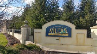 710 Narragansett Villas Dr, North Lindenhurst, NY 11757-5465