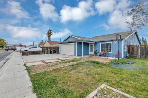 16128 Easy St, Lathrop CA  95330-9111 exterior