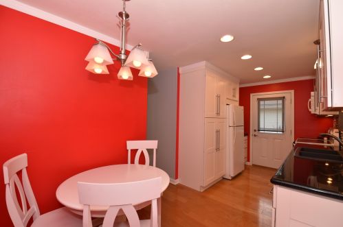 1647 Rushmore Dr, Waukesha WI  53188-2213 exterior