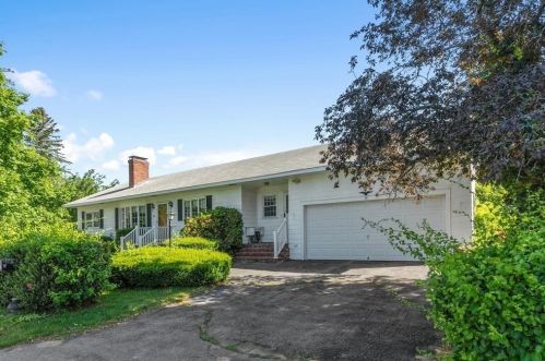 82 Meriline Ave, Methuen, MA 01844-6311