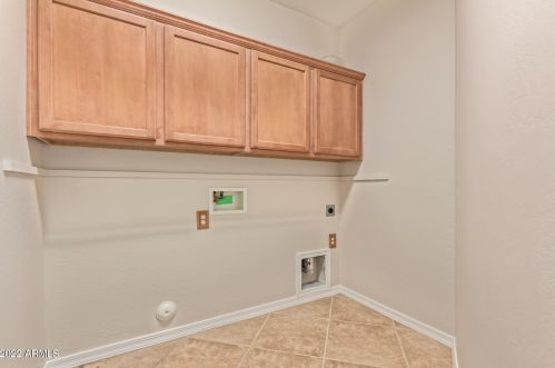 14106 12 St, Phoenix AZ 85086-8832 exterior