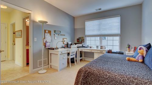 172 Huntington Dr, Jackson Twp NJ  08527-4789 exterior