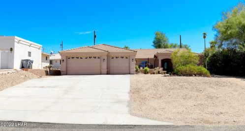 70 Lafayette Ln, Lake Havasu City, AZ 86403-5123