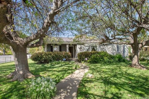 6505 Costello Ave, Van Nuys, CA 91401-1506