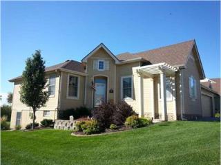 2707 Morrie Dr, Bellevue, NE 68123-4090