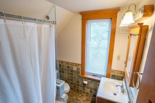 3918 Aldrich Ave, Minneapolis MN  55409-1414 exterior