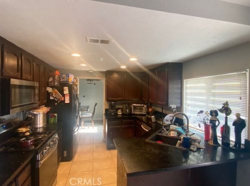 1167 Cornell St, Rialto CA  92376-4790 exterior