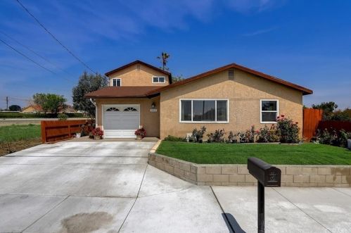 440 Randall Ave, Rialto, CA 92376-6929