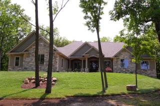5200 Wood Lilly Ln, Waterford, WI 53185-3558