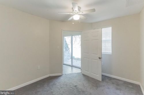 4053 Boone St, Philadelphia, PA 19127-1704