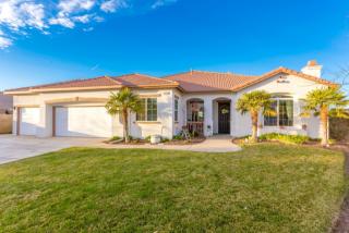 4221 San Giovanni Ct, Lancaster, CA 93536-2949