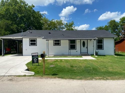 3004 Park St, Greenville, TX 75401-5149