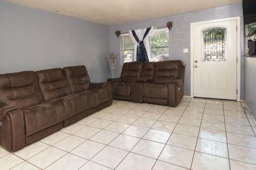 4709 Fair Park Blvd, Fort Worth, TX 76115-3635