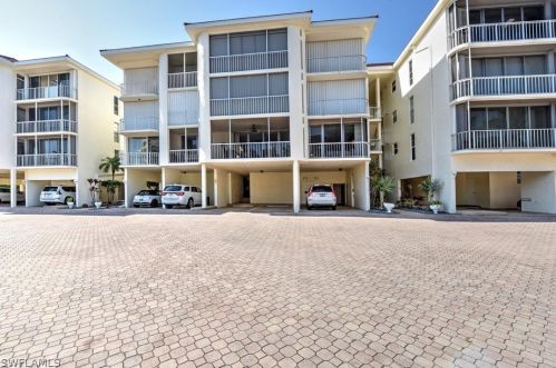 848 Collier Ct, Marco Island, FL 34145-6570