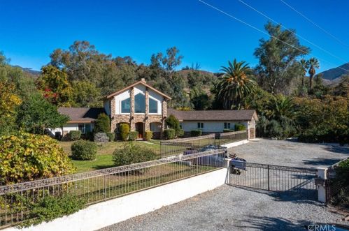 1684 Echo Dr, San Bernardino, CA 92404-2146
