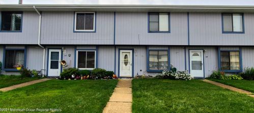 105 Greenwood Loop Rd, Bricktown, NJ 08724-1263